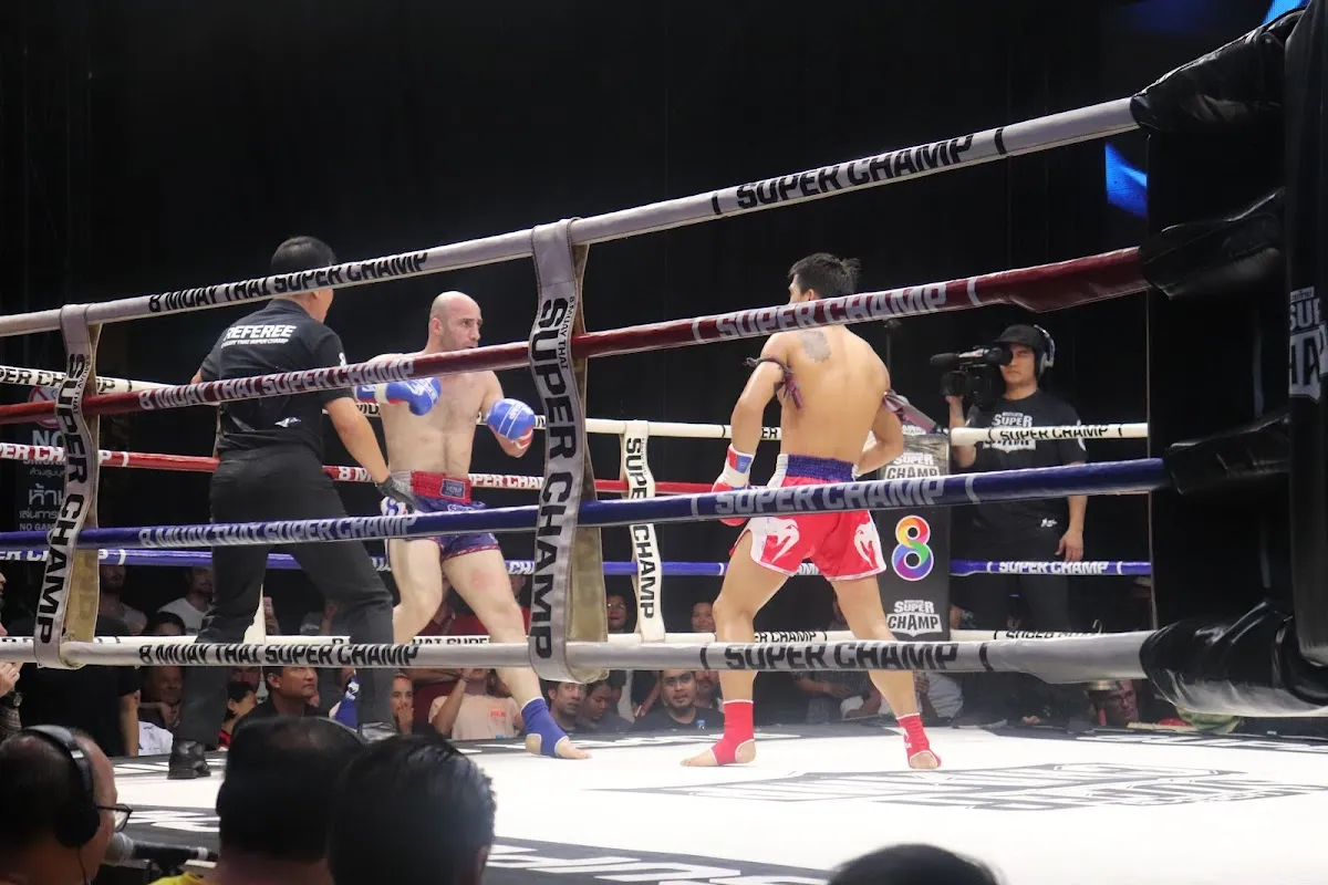 jaroenthongkhaosan GYM