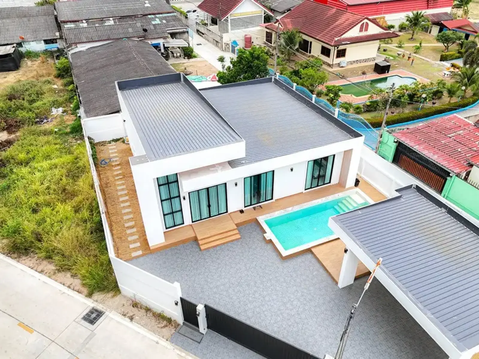บ้าน 4 ห้องนอน — East Pattaya, Pattaya