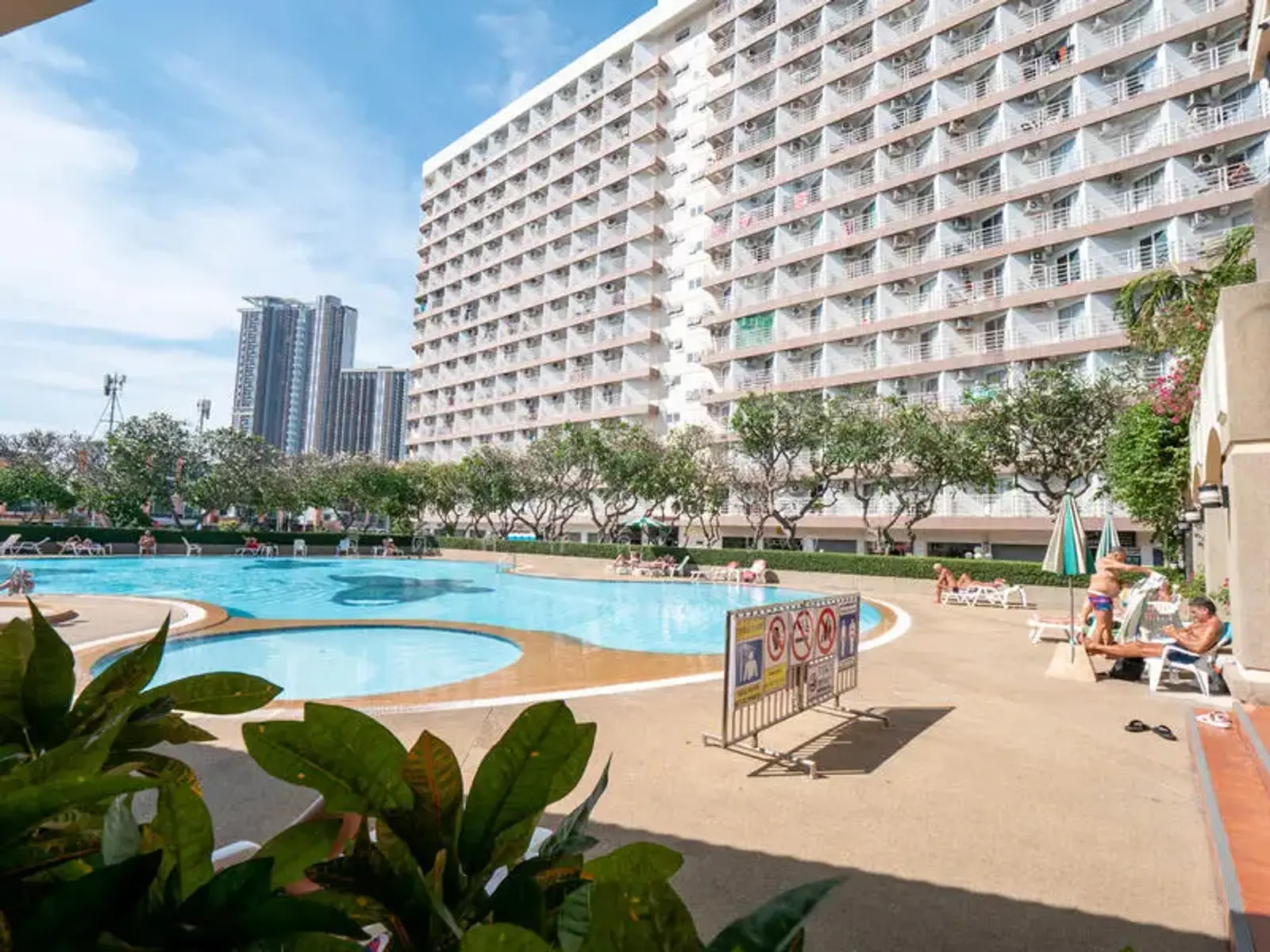 Condo for Sale/Rent Rimhaad Condominium Jomtien