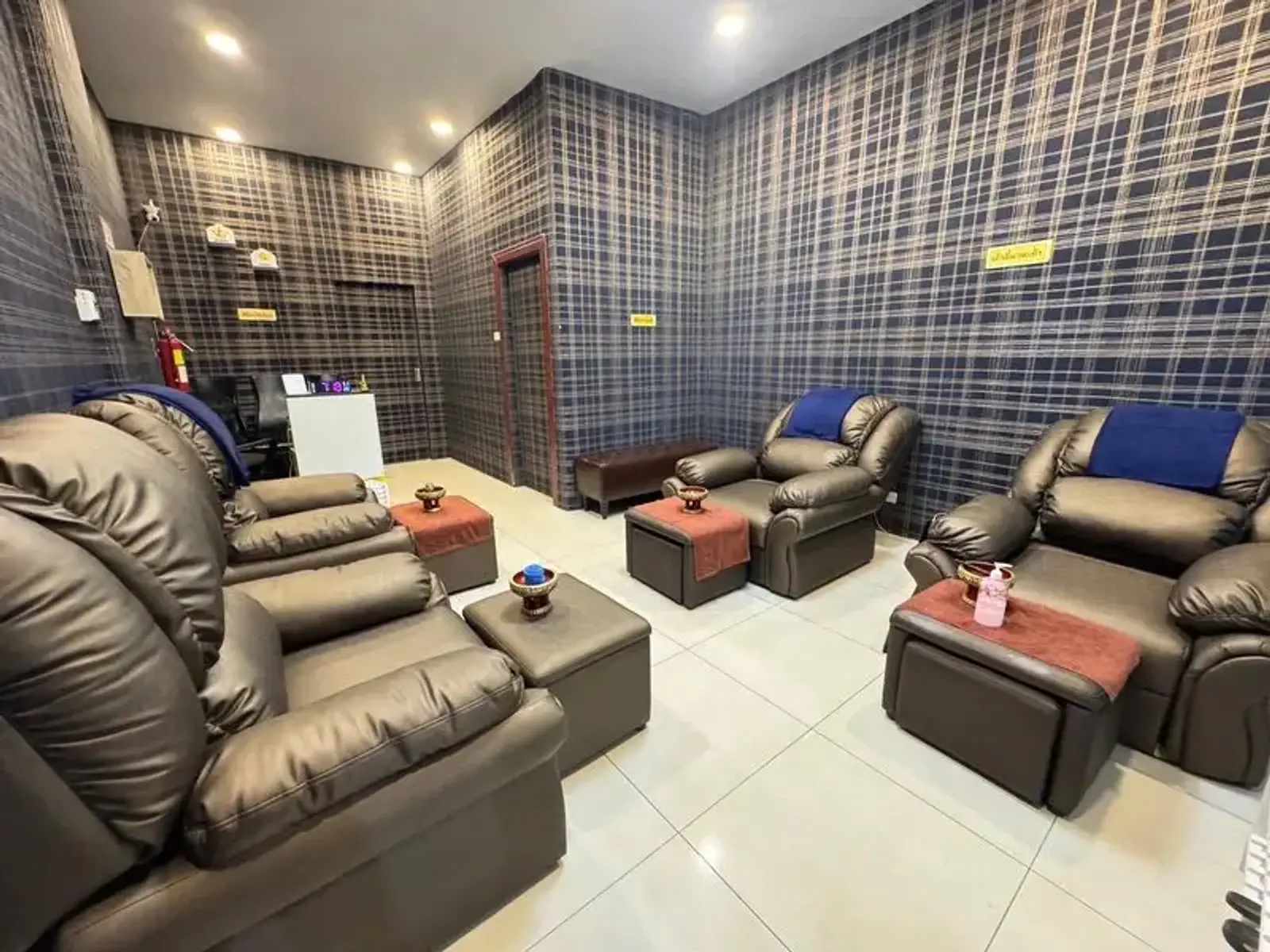 Massage Business Takeover at Thepprasit Area