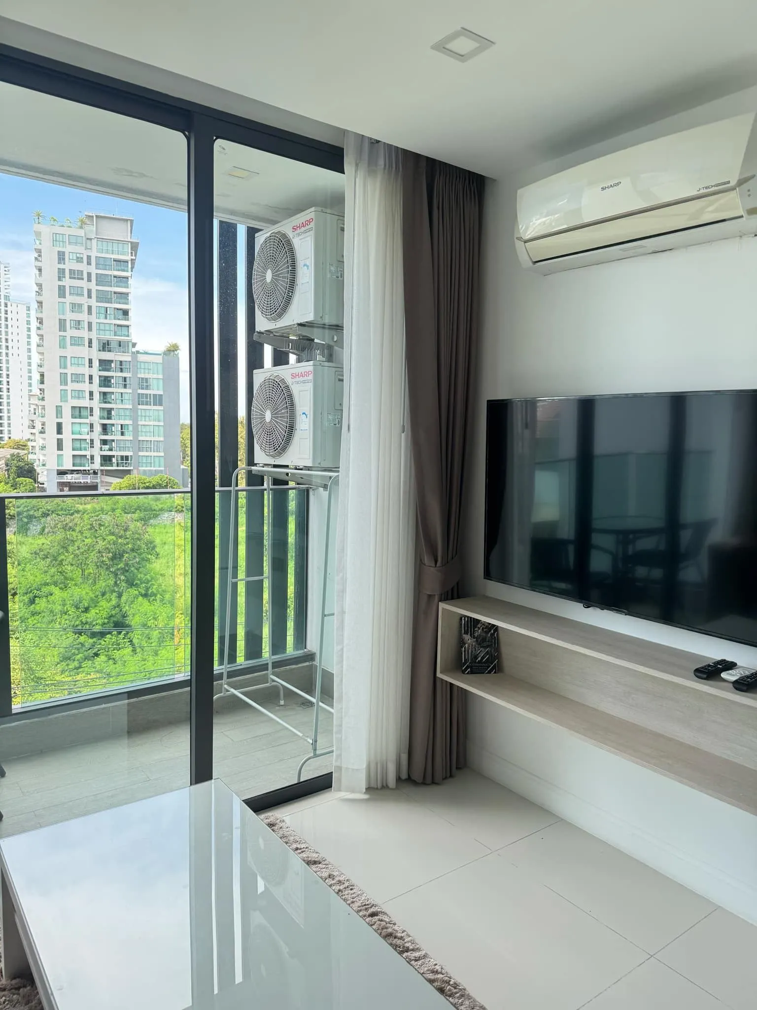 Pattaya ฿18