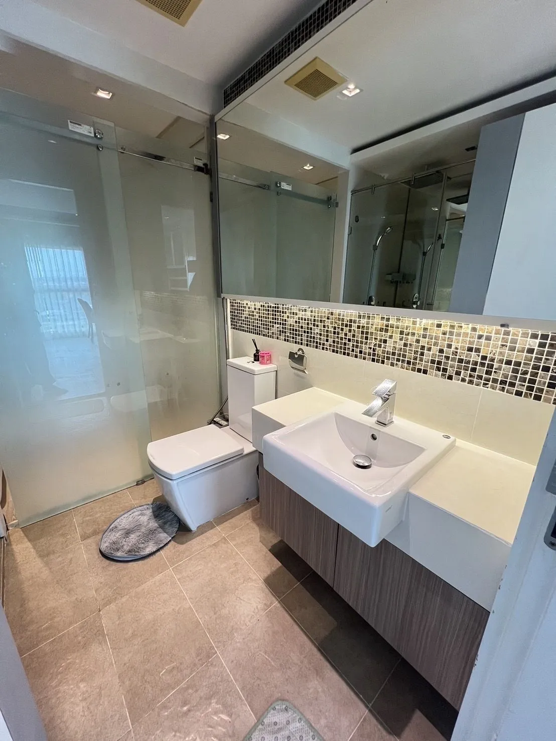 A_Louer_Condo_Pattaya_1ca31c3ff0a665612b044e986c01e1b0_14