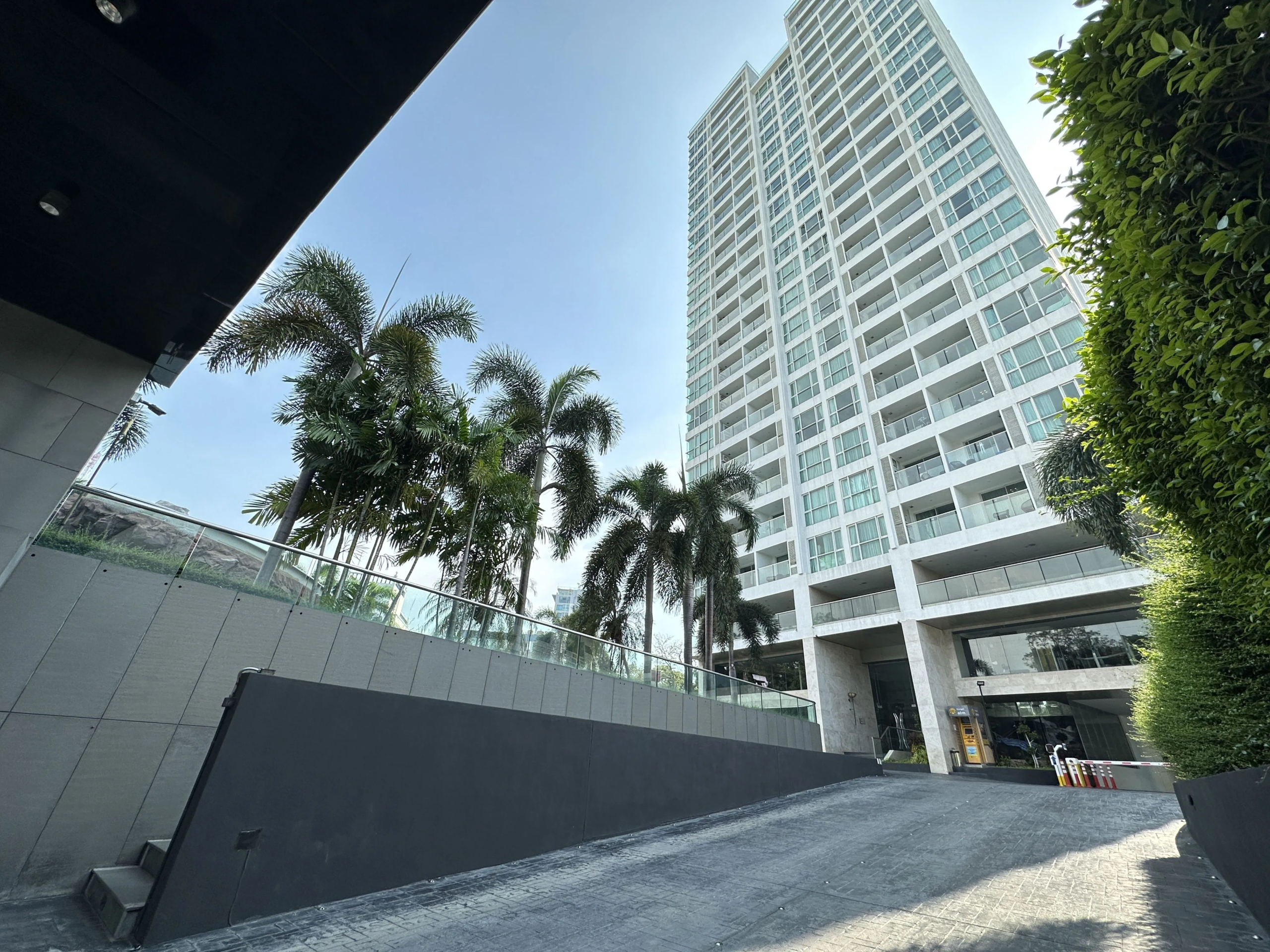 A_Louer_Condo_Pattaya_295d55d6e3dea39d0c298763b984fa75_16