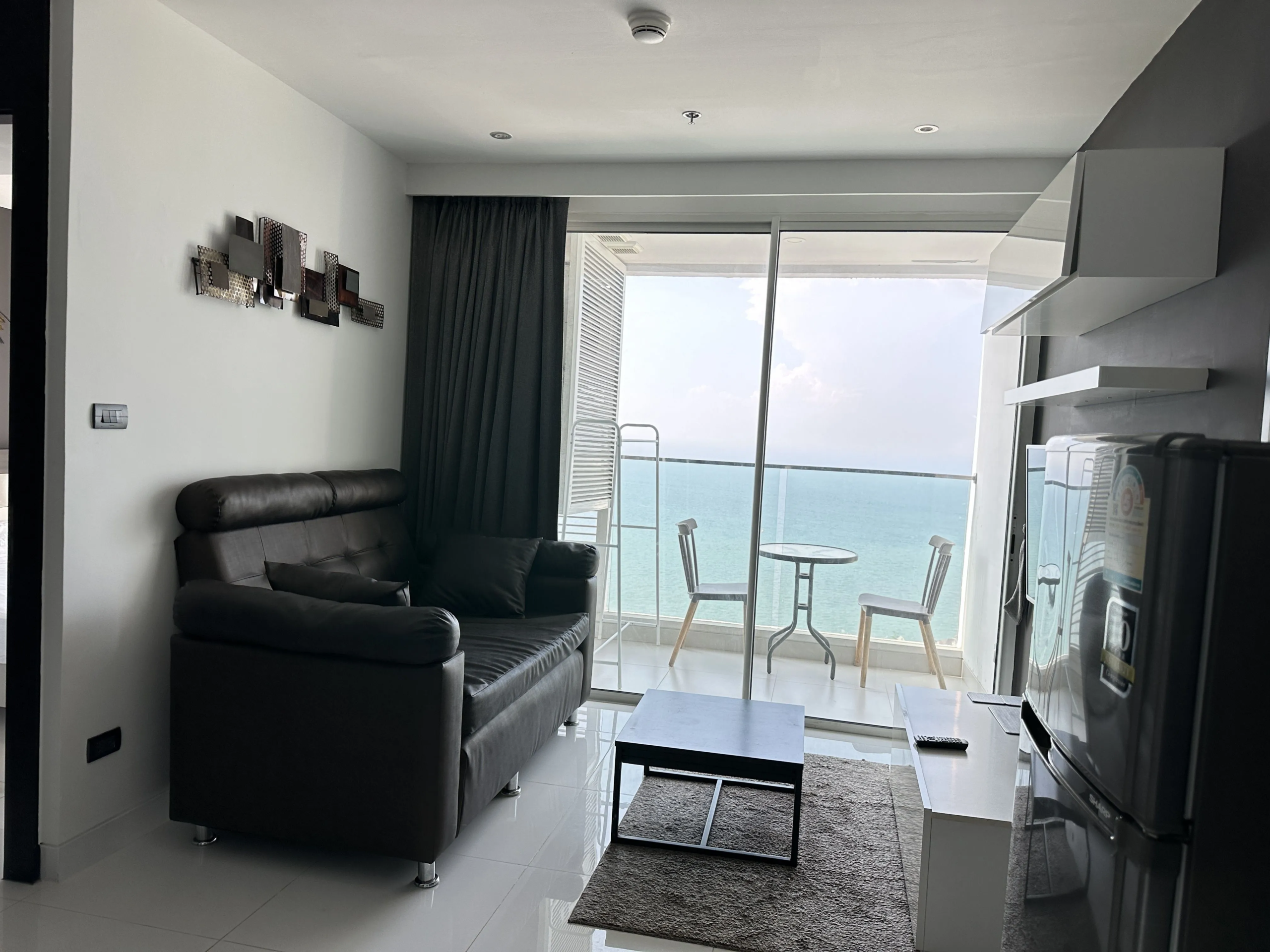 A_Louer_Condo_Pattaya_295d55d6e3dea39d0c298763b984fa75_4