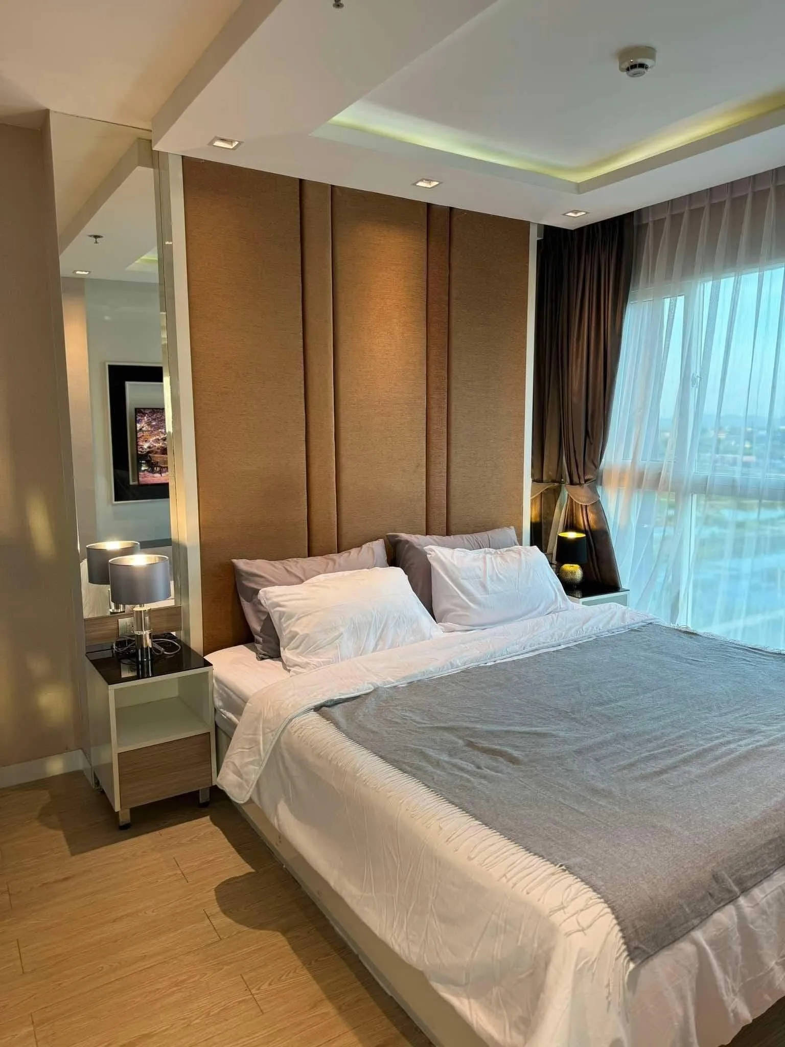 Pattaya ฿15 Pattaya ฿15