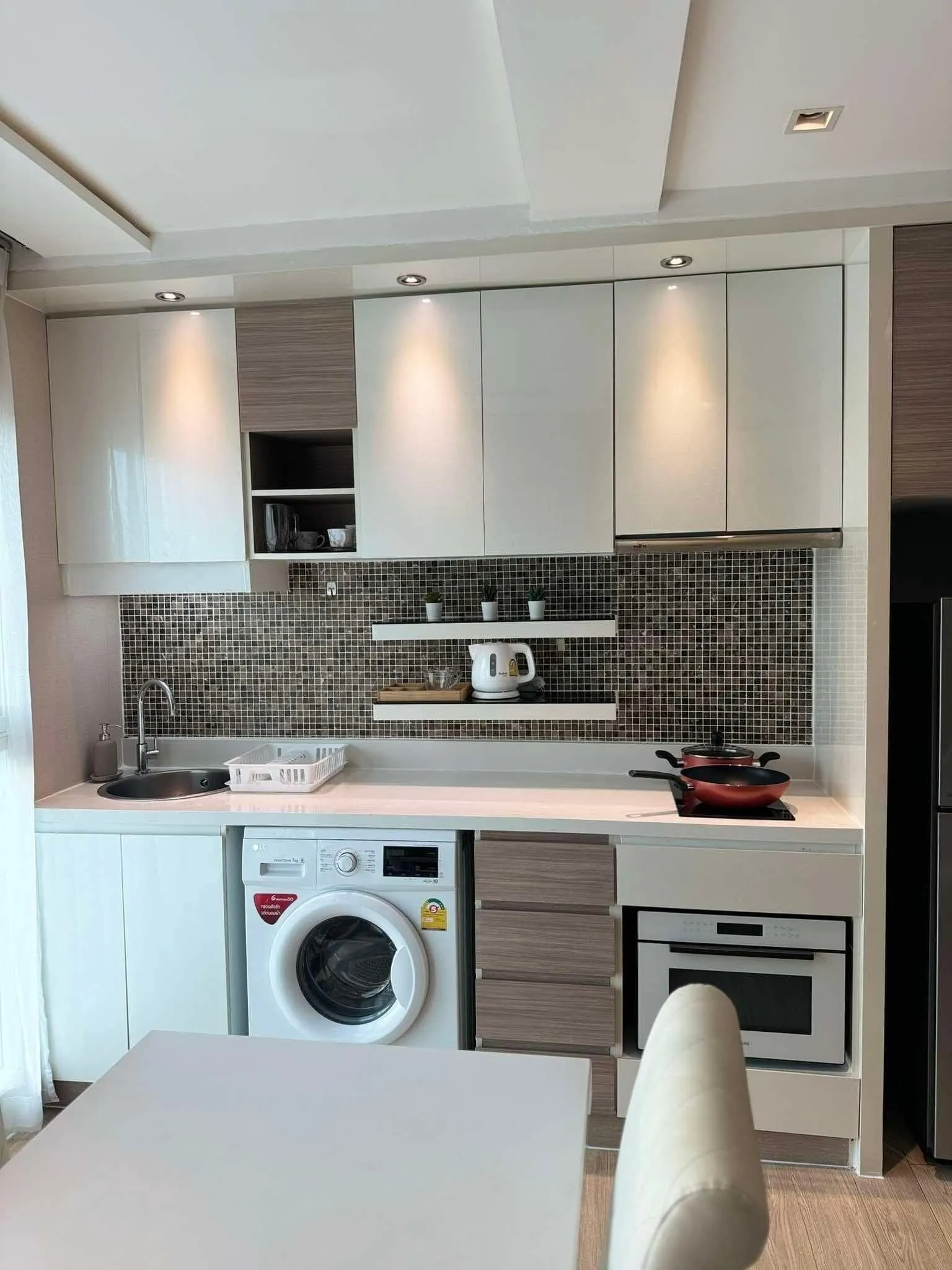 A_Louer_Condo_Pattaya_61dfa46af5c698d2e47f2d9dd6867dfc_7