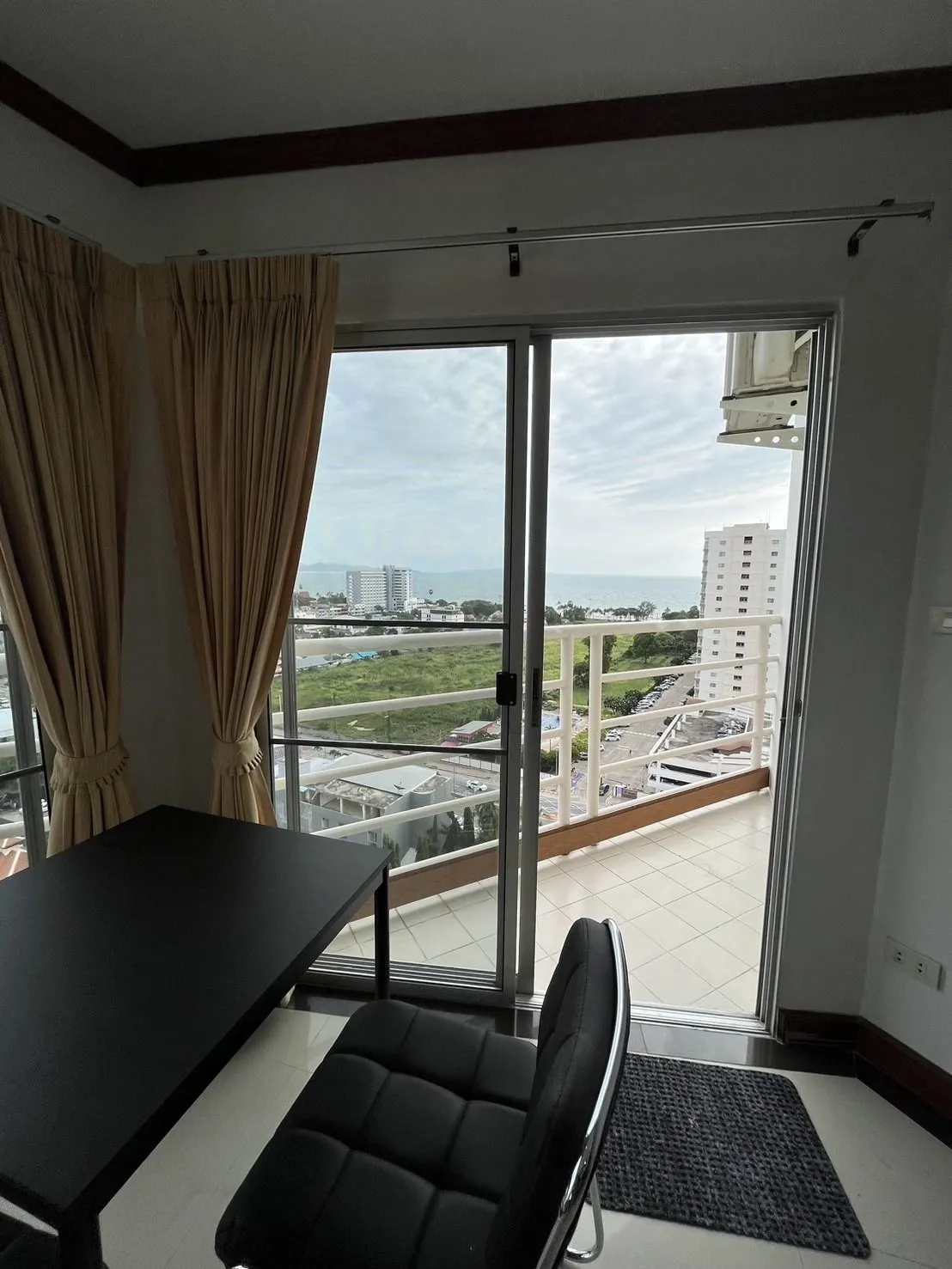 Pattaya ฿16