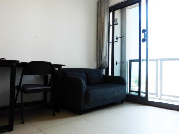  A Louer Condo Nong Prue