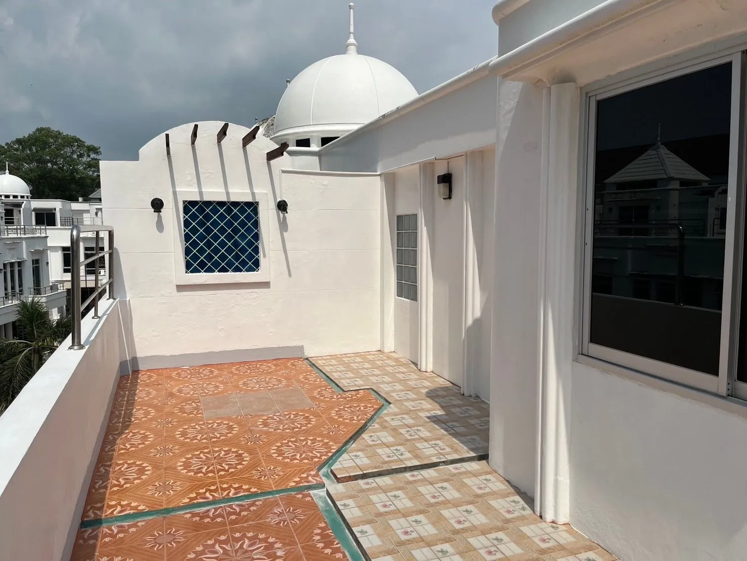 A_Louer_Townhouse_Pattaya_25e4b98e1374ed7fd2a90c9eec07a89a_5