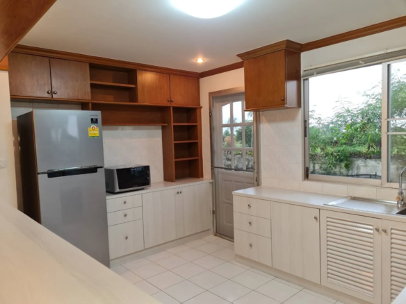 Villa à Louer 3 Chambre(s) Phla