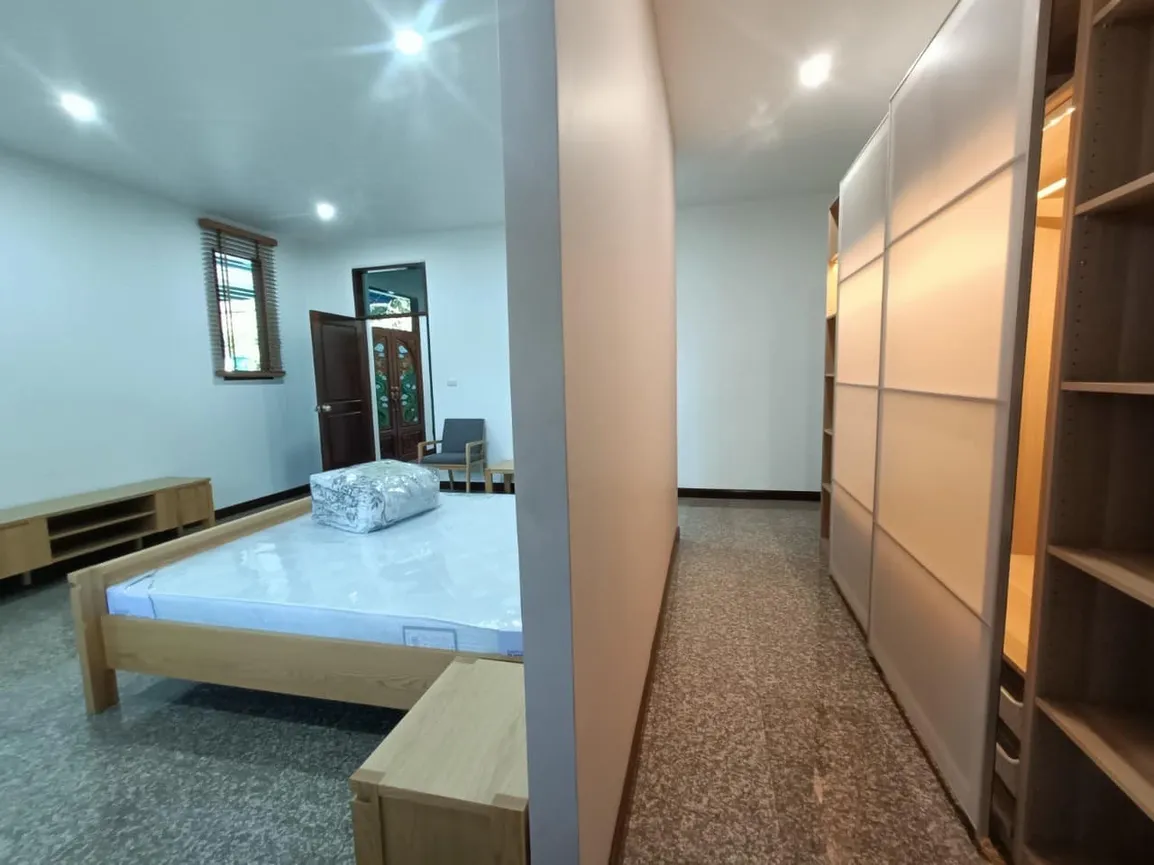 Grande Maison à Vendre à Bangsaray - Pattaya
