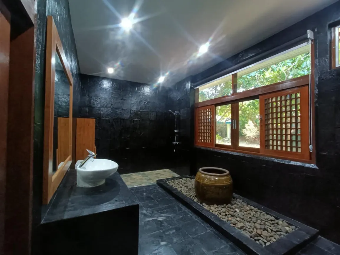 Grande Maison à Vendre à Bangsaray - Pattaya