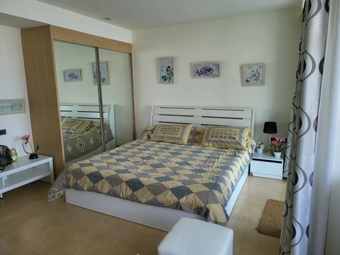 The Cliff Résidence Condo à Louer à Pratumnak, Pattaya