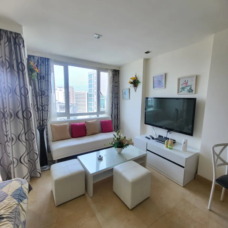 The Cliff Résidence Condo à Louer à Pratumnak, Pattaya